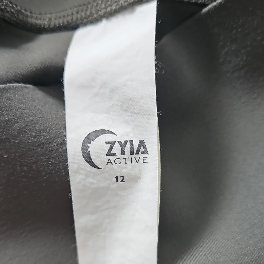ZYIA Women's Olive Green Leggings - Picture 2 of 5
